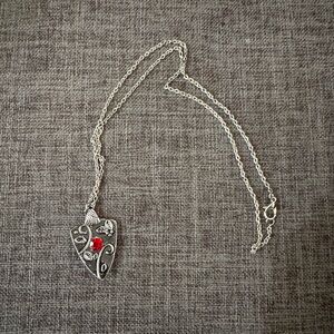 Bonnie Bennett Talisman necklace from The Vampire Diaries